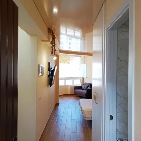 Tam9 - Nuevo, Wifi, Vistas Al Mar, 1 Linea De Playa, Puerto Deportivo Puerto Marina, Apartment Benalmadena